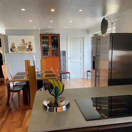 180 Degrees Seaview Luxury House فيلة Knarrevik