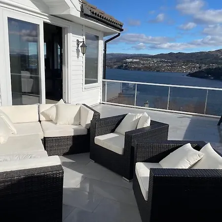 180 Degrees Seaview Luxury House فيلة Knarrevik